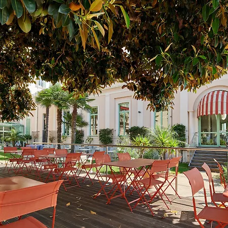 Hotel Vacances Bleues Balmoral-2