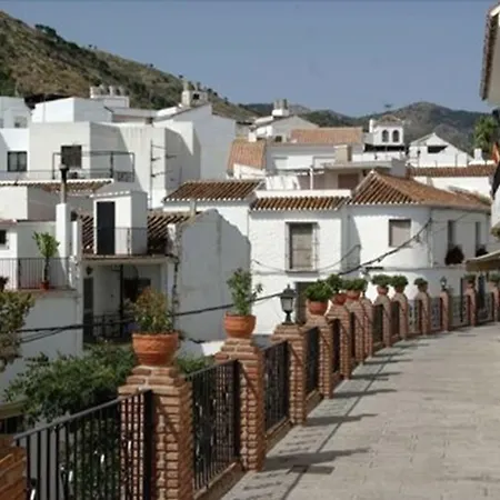Hostal El Escudo De Mijas-3