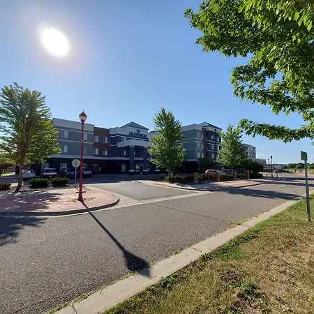 Grandstay Apple Valley-3