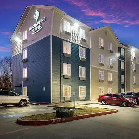 Woodspring Suites Houston La Porte-3