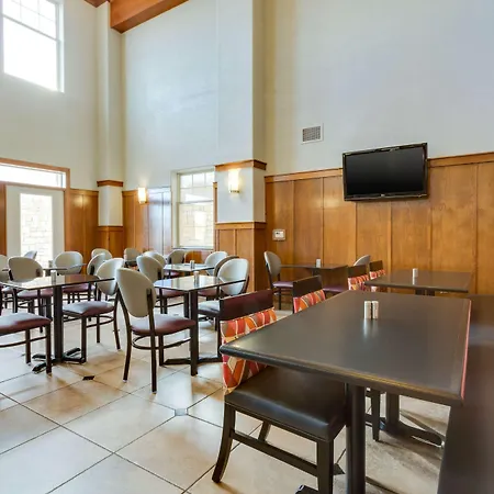 Drury Inn & Suites Las Cruces-3