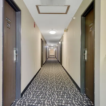 Americas Quality Inn & Suites - Finlayson-2