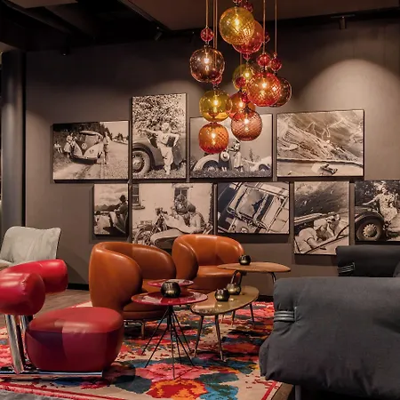 Motel One Frankfurt-East Side-3