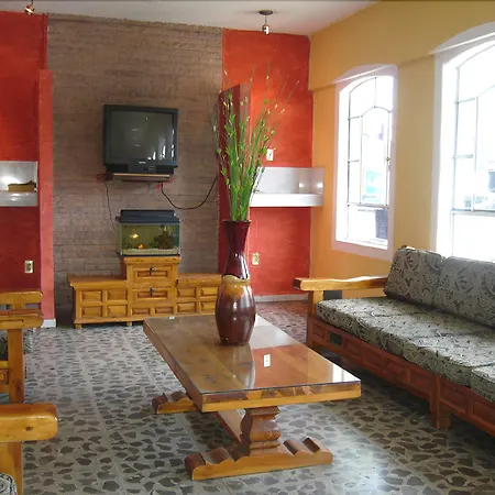 Hotel San Luis-3