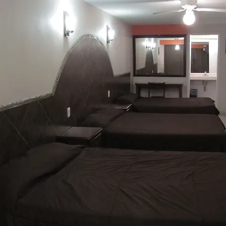 Hotel San Luis-3