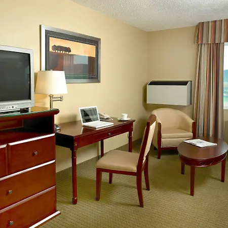 Coast Fraser Inn-2