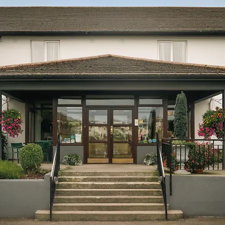 Downhill Inn-2