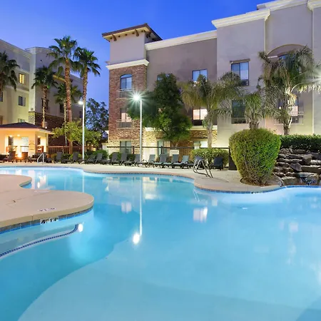 Holiday Inn Express & Suites Phoenix Glendale Dist By Ihg-3