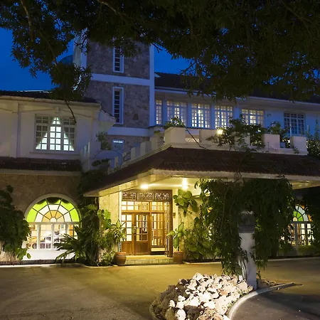 Protea Hotel By Marriott Dar Es Salaam Courtyard-2
