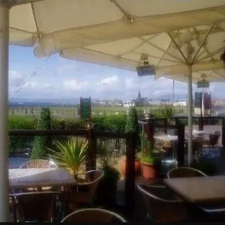 Lauriston Hotel-2