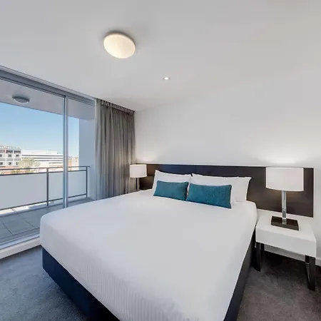 Adina Apartment Hotel Wollongong-2