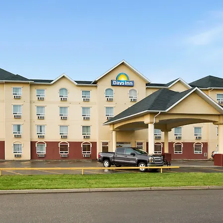 Days Inn By Wyndham Dawson Creek-3