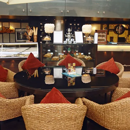 Hotel Sahara Star-2