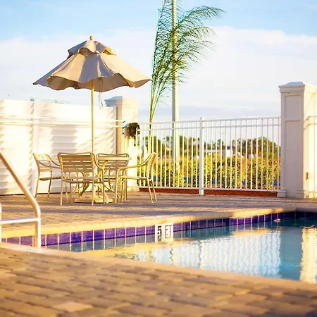 Hampton Inn & Suites Lake Wales-2