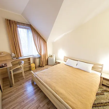 Comfort Room Кімнати В Приватному Будинку Є Укриття-2