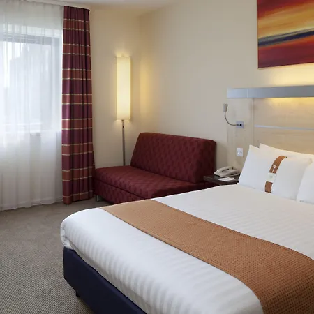Holiday Inn Express Walsall M6, J10 By Ihg-3