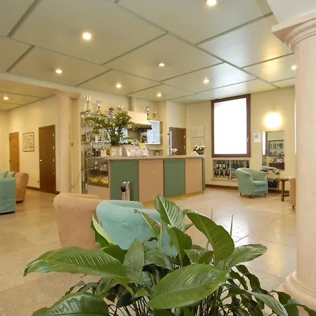 Albergo Bianchi Stazione-2