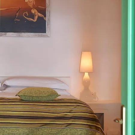 Dreams Luxury Suites-2