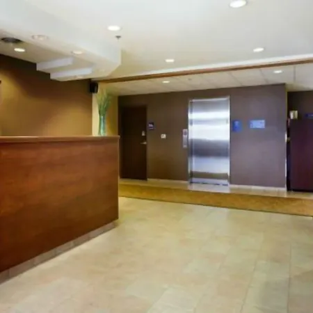 Microtel Inn And Suites By Wyndham Rawlins-3