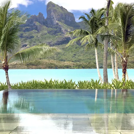 Four Seasons Resort Bora Bora-3