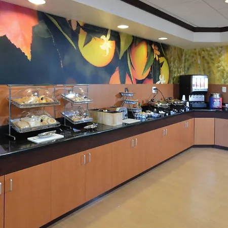 Fairfield Inn & Suites Wytheville-3