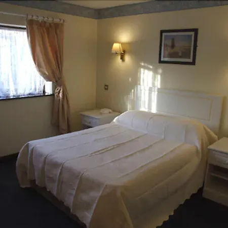 The Amblehurst Hotel-2