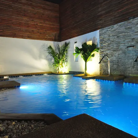 Forty Winks Phuket Hotel-3
