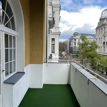 Hotel Castell Am Kurfuerstendamm-2