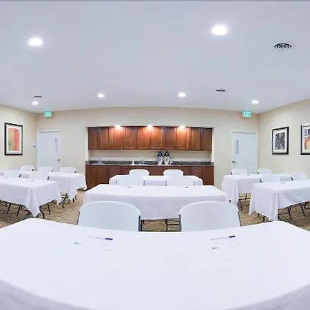 Holiday Inn Express & Suites Lincoln Airport By Ihg-2