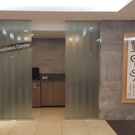 Savoy Hotel Myeongdong-2