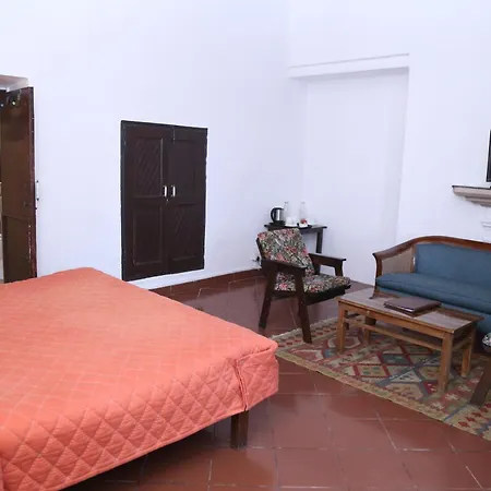 Raghu Vilas-3