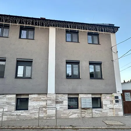 M70 Apartmanhaz-3