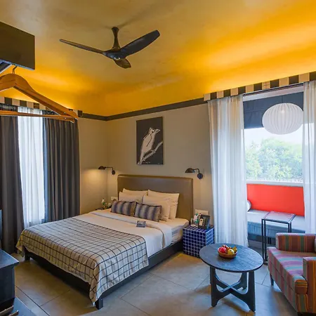 Casa Blanca Lakecity-2