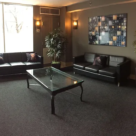 Hotel Faubourg Montreal Centre-Ville Downtown-2