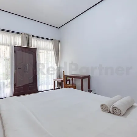 Brisk Homestay Uluwatu RedPartner-2