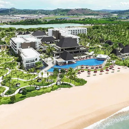 Pullman Lombok Merujani Mandalika Beach Resort-3