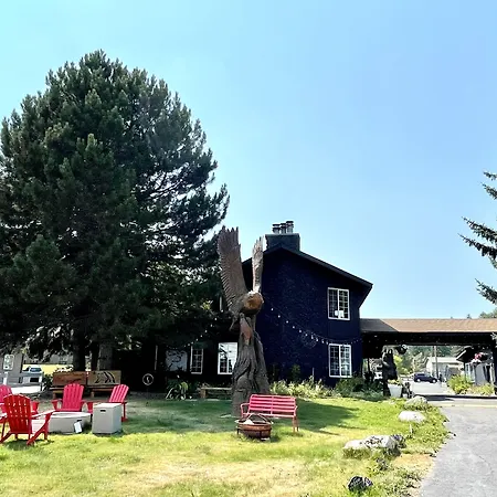 Chalet Inn-3