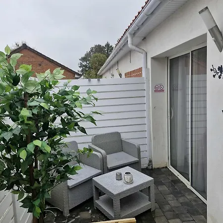 Chambres d'hôtes au plaisir des bulles avec jacuzzi privatif-2