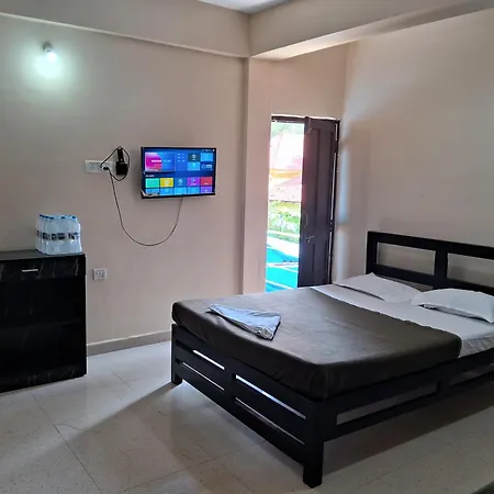Calangute Pristine Guest House-3