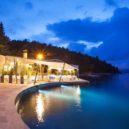 Hotel Croatia-2