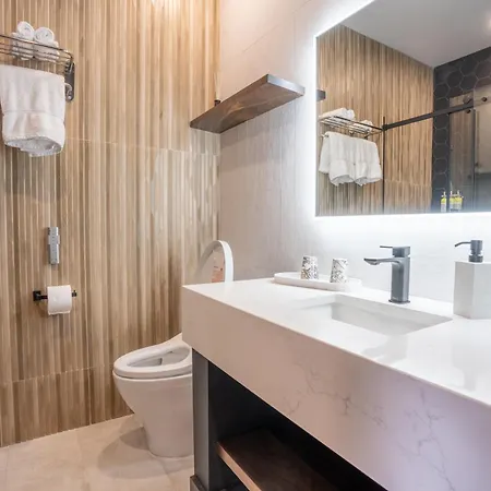 Lux Hotel-2