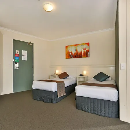 Atlantic Tower Motor Inn-3