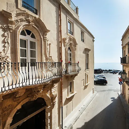 Algila Ortigia Charme Hotel-2