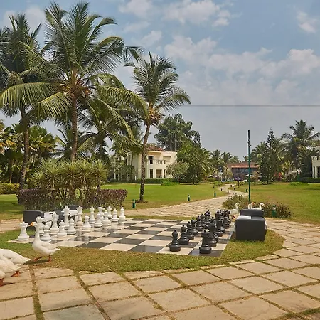 Royal Orchid Beach Resort & Spa, Goa-3