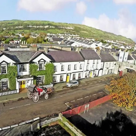 Londonderry Arms Hotel-2