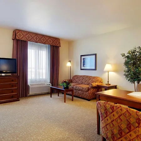 Hampton Inn & Suites Lodi-3