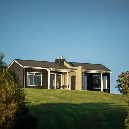 Woodhouse Mountain Lodge-3