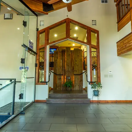 Mountain Retreat Resort-2