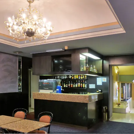 Hotel Centrale Byron-2