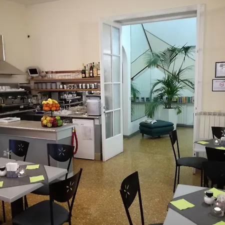 Hotel Cairoli-2